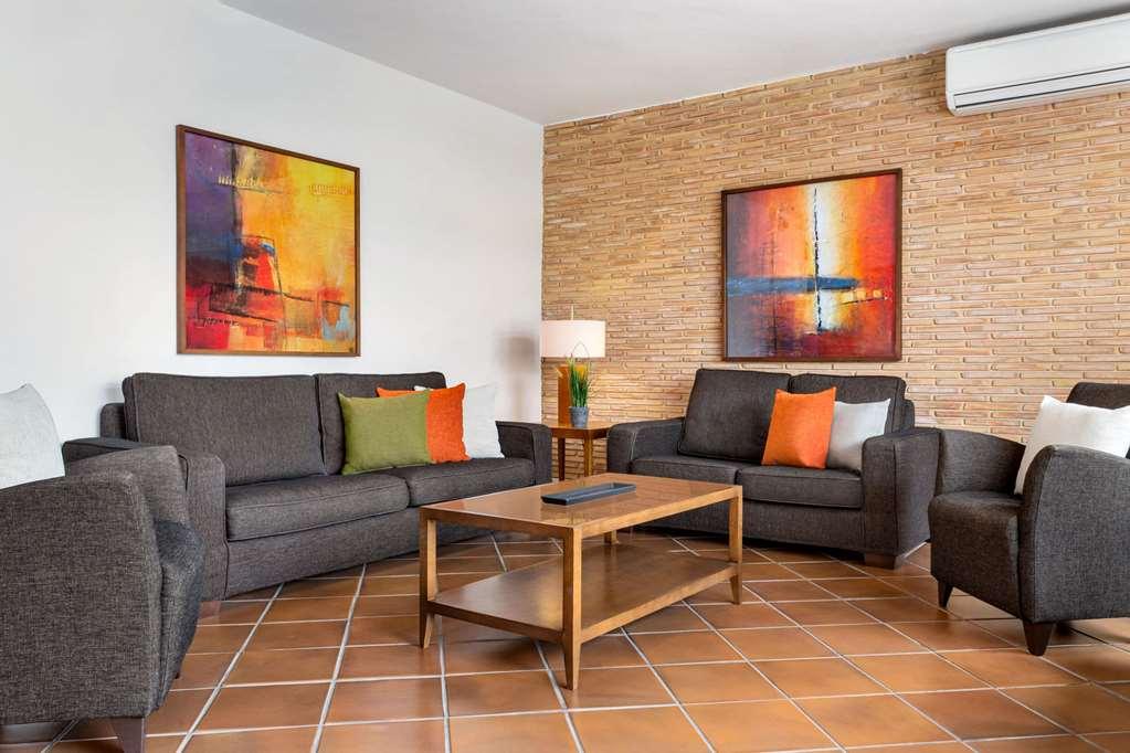 Wyndham Residences Golf Del Sur 3*
