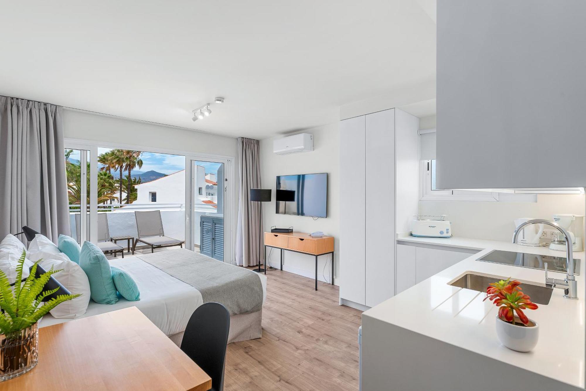 Wyndham Residences Golf Del Sur Apartahotel San Miguel de Abona